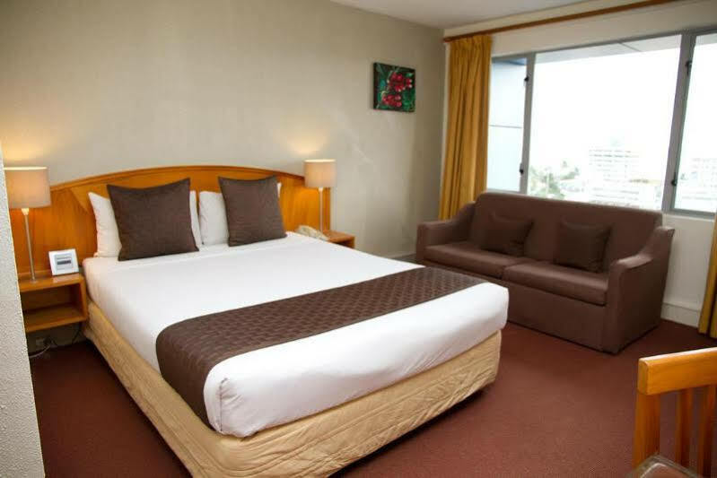 סובה Tanoa Plaza Hotel מראה חיצוני תמונה